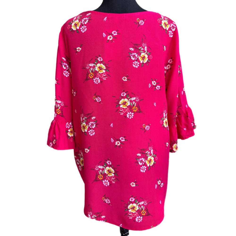 NWT Fuchsia Floral Front-Tie Top‎ M - Picture 5 of 14